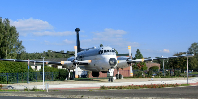 Flugzeug-BW-Nordholz.jpg